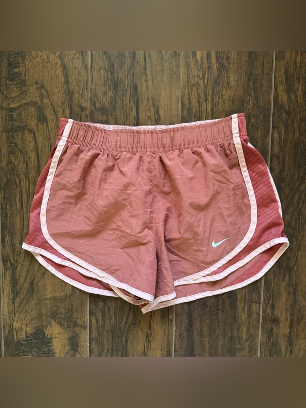 Nike Women's Tempo Small Canyon Rust Running Shorts